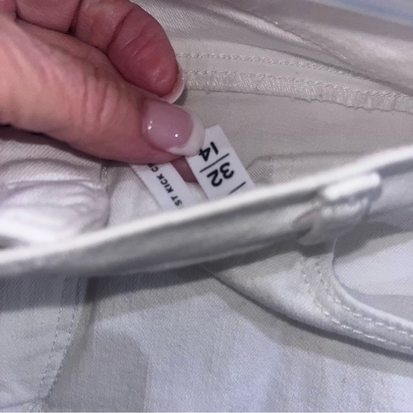 LOFT Classic White Jeans-1099/c-28 - Picture 4 of 4